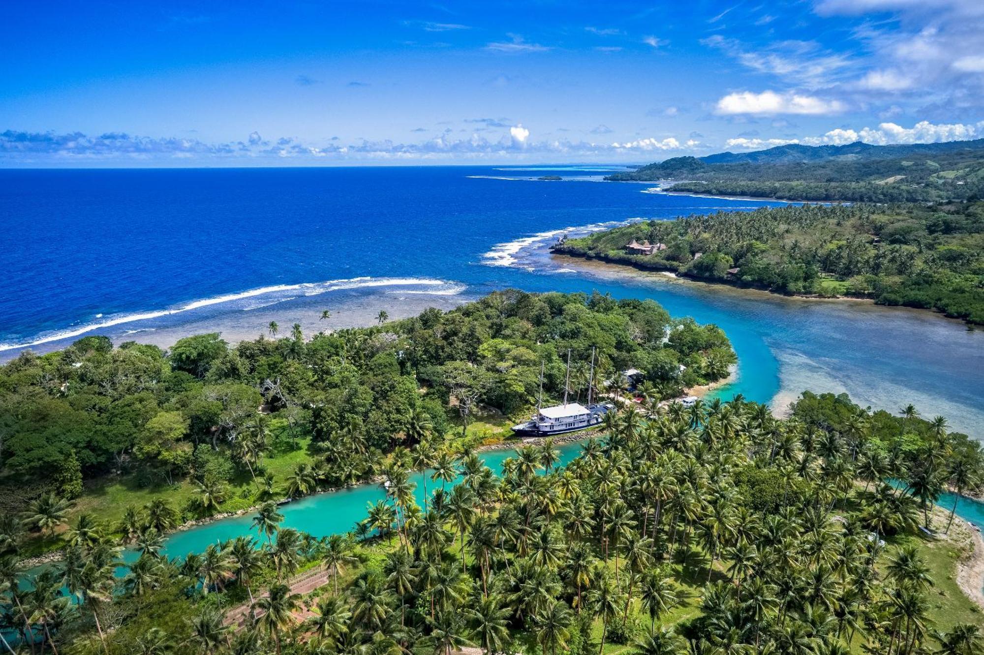 ซาวาซี ไอส์แลนด์ รีสอร์ต Hotel ซาวูซาวู ภายนอก รูปภาพ
