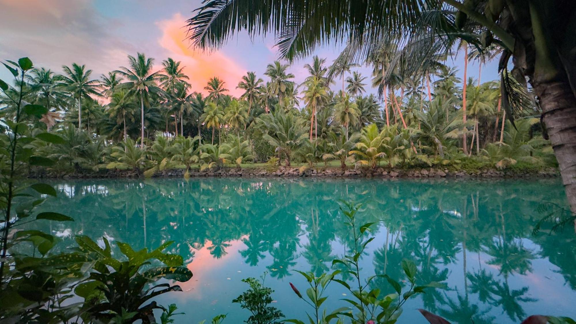 ซาวาซี ไอส์แลนด์ รีสอร์ต Hotel ซาวูซาวู ภายนอก รูปภาพ