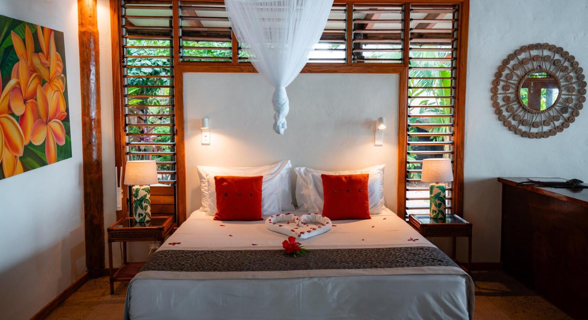 ซาวาซี ไอส์แลนด์ รีสอร์ต Hotel ซาวูซาวู ภายนอก รูปภาพ